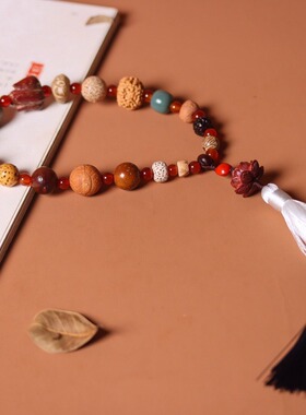 十八籽手串十八子多宝菩提手持车挂本命年护身符男女文玩手持佛珠