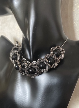 少量    花朵项链