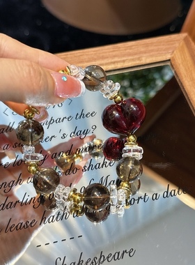 天然花珀血珀屁桃茶晶手串女款设计转运珠手链文玩满色满肉财神