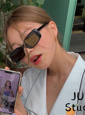 方形凹造型墨镜2022韩版时尚