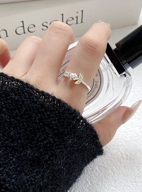 立体花朵珍珠细戒指女小众设计感甜美精致锆石高级感百搭食指手饰