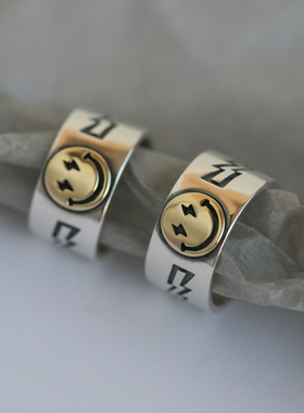 纯银日本潮牌宽面S925笑脸戒指