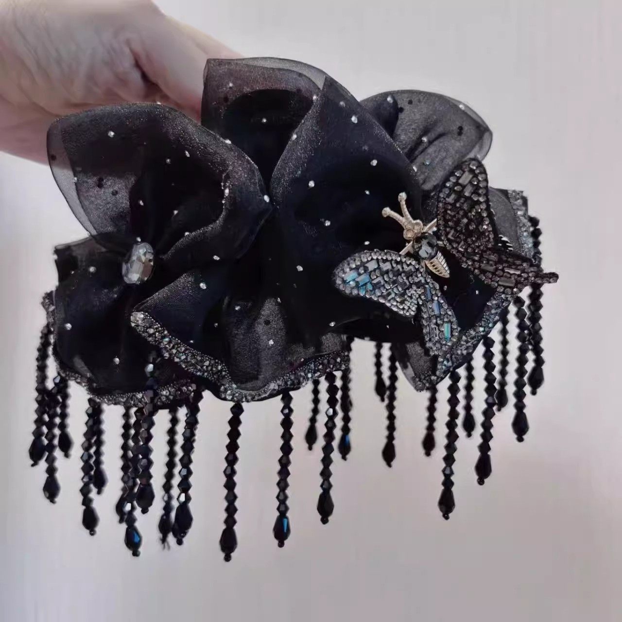 手工女黑色AB面公主款蝴蝶结发夹新款花朵流苏蝴蝶鲨鱼夹轻奢抓夹,淘宝优惠券,粉丝福利购,淘宝优惠卷
