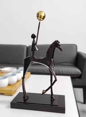 高级感举气球梦想女孩摆件轻奢高档雕塑玄关客厅电视柜办公室软装