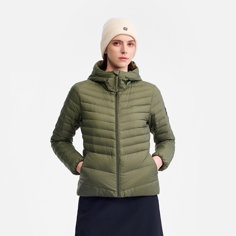 AIGLE艾高鹅绒羽绒服女士防风羽绒衣户外轻量连帽保暖冬季外套