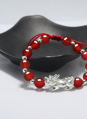 红黑色玛瑙本命年可调节貔貅手链