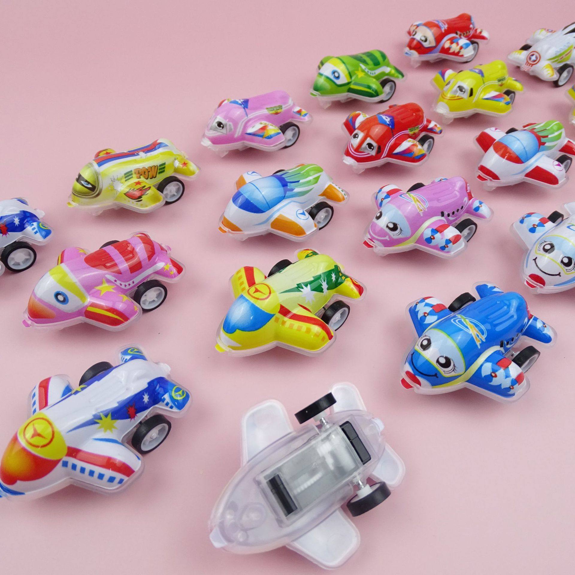 迷你回力小飞机男孩女孩爬行小玩具卡通飞机模型促销赠品礼品