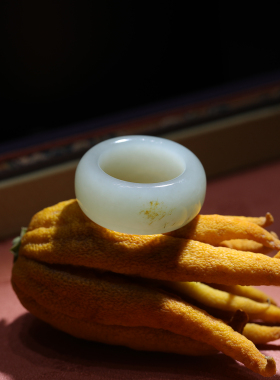 姑苏润石堂和田青玉籽料扳指