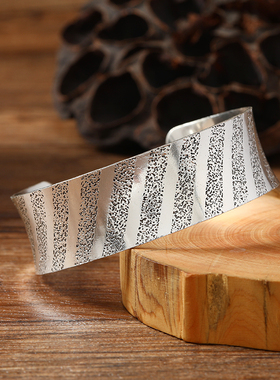 民族风复古银色个性开口款手镯