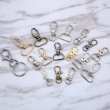 Фабрика прямой продажи металлух с аппаратными аппаратными крюками Ключ Бакл Собачке следовал за домашними омарами