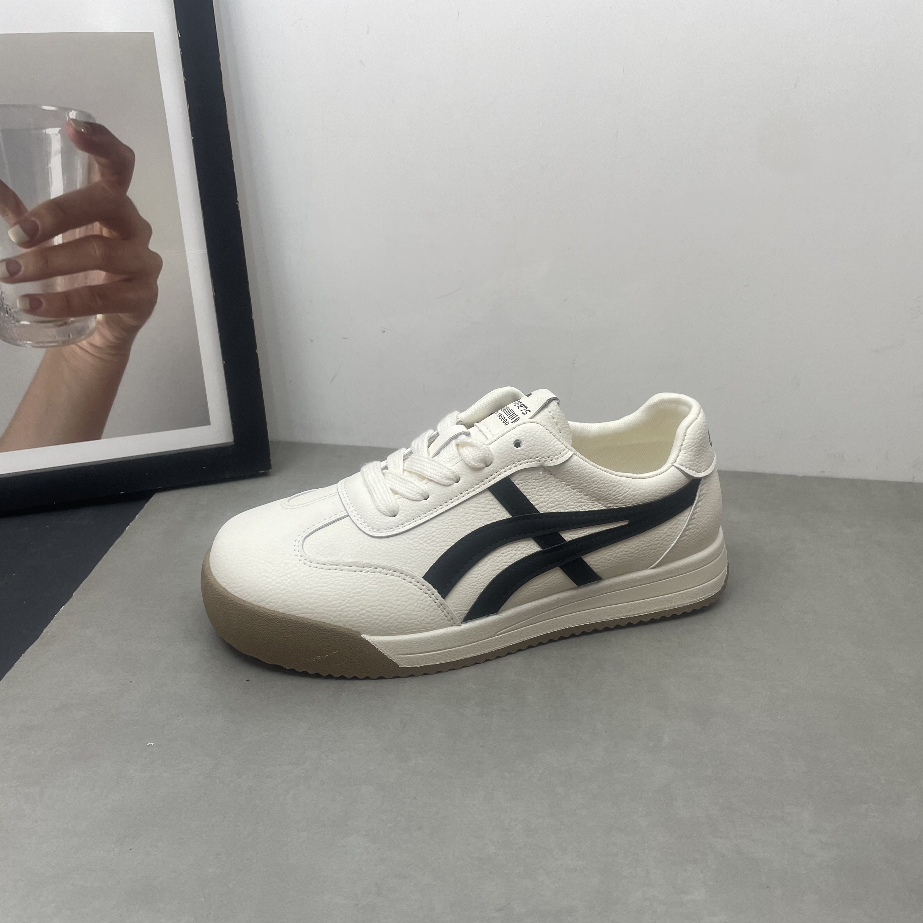 2026春季新款小白鞋圆头深口系带韩版休闲时尚板鞋软底舒适女单鞋,淘宝优惠券,粉丝福利购,淘宝优惠卷