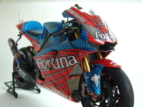 DC0050 1/12 雅马 哈 YZR-M1 04 蜘蛛侠涂装 摩托模型水贴纸 - 图2