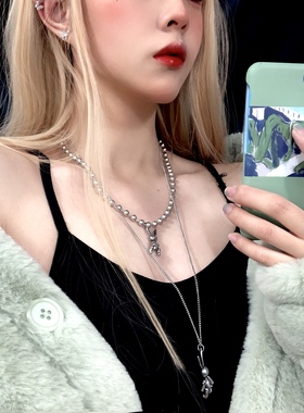 钛钢兔子嘻哈风长款叠戴多层吊坠