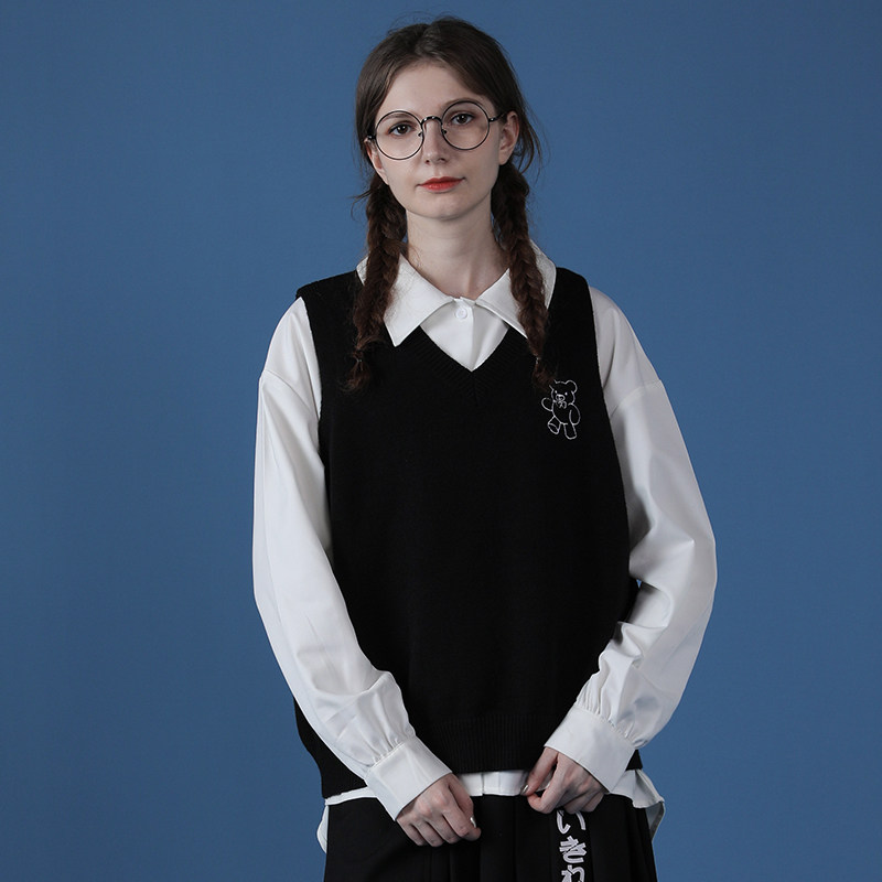 新款黑色女秋jk学院风v领宽松毛衣 佐贝卡毛针织衫