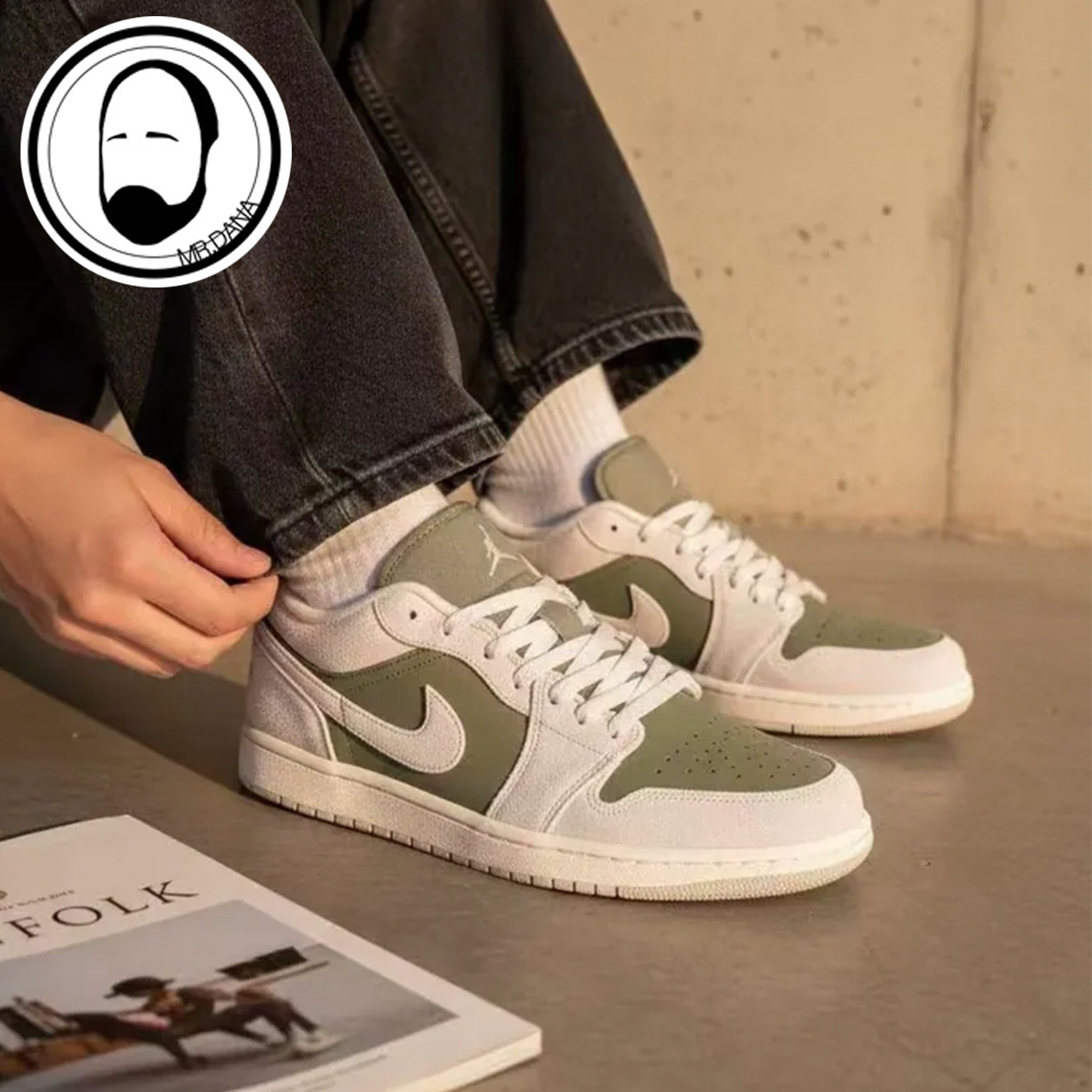 Nike耐克Air Jordan 1 SE灰绿女子百搭运动篮球鞋HV4396-201 - 图1