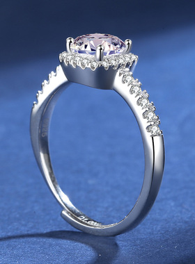 莫桑石戒指女d色1克拉微镶方包高碳石S925银镀白金情侣可调节开口