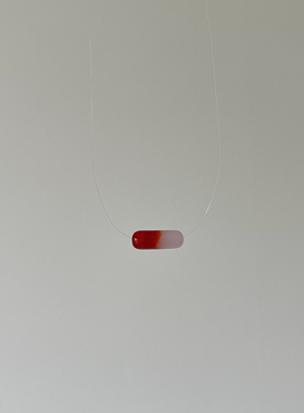 原创小众琉璃药丸吊坠项链锁骨链隐形鱼线创意装饰个性生日礼物