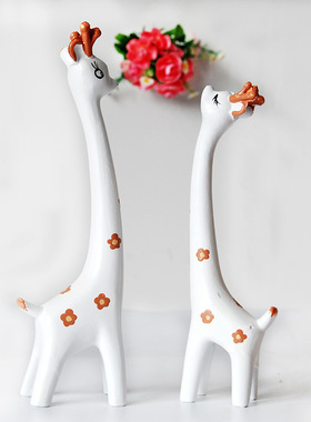 动物摆件 木质工艺品家居桌面装饰彩绘多色二件套长颈鹿摆饰