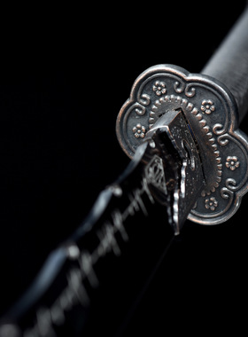 龙泉市刀剑高锰钢烤蓝绣春唐横刀