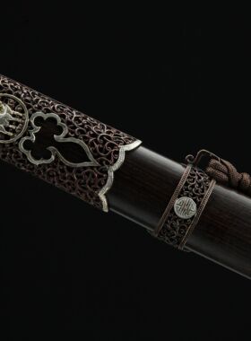 龙泉市刀剑花纹钢烧刃一体清剑