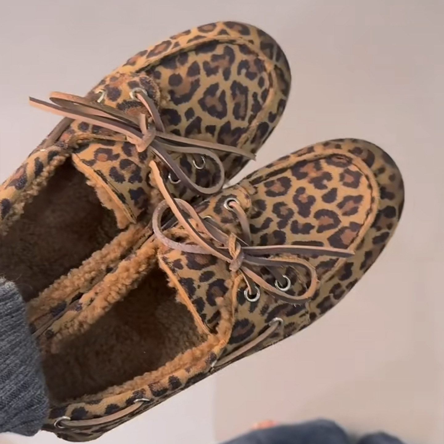 复古豹纹乐福鞋女加绒保暖圆头系带绑带平底休闲舒适百搭豆豆鞋女,淘宝优惠券,粉丝福利购,淘宝优惠卷