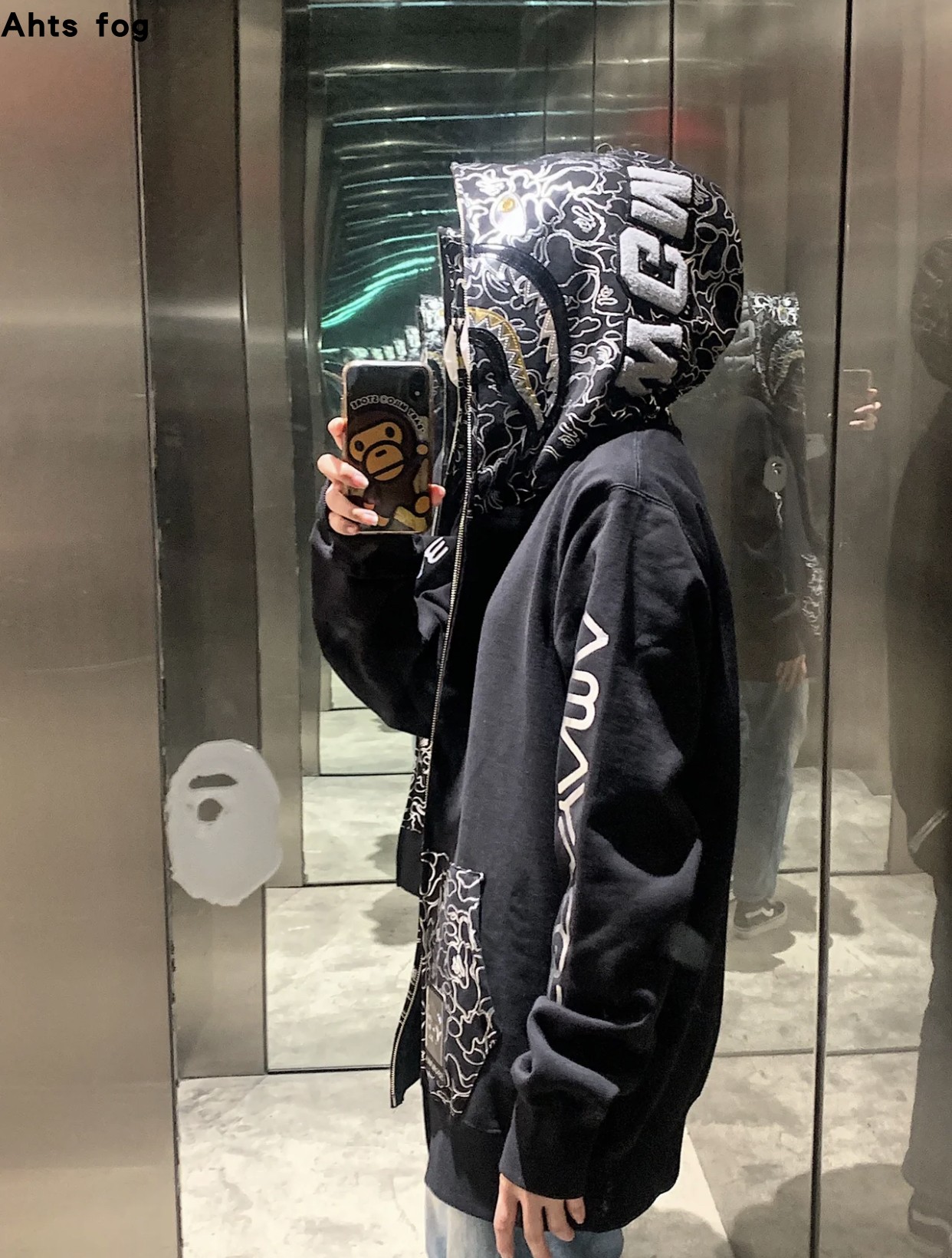 AHTS FOG BAPE SORAYAMA鲨鱼头联名空山基印花连帽拉链卫衣潮 - 图0