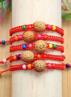 双鱼本命年热卖小端午节锦鲤结绳手工礼品篮胡桃编织红绳手链桃