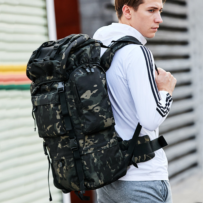 行军男战术大背包迷彩大容量登山包 风动双肩背包