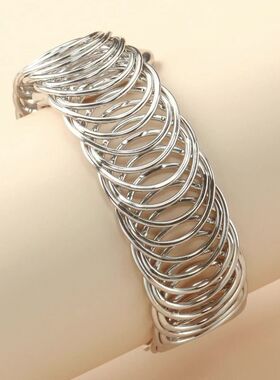 手镯街环金属可拉饰品钢丝弹簧潮流欧美拍伸手 通用送礼
