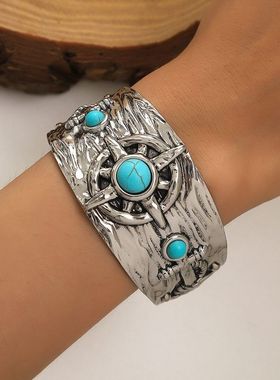 跨境热卖复古民族风镶松石手镯女苗族雕刻做旧波西米亚风配饰