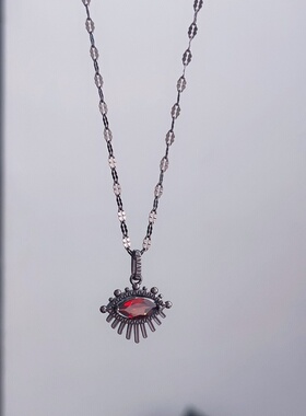 恶魔之眼s925纯银镀黑金天然石榴石项链吊坠甜酷暗黑风哥特风