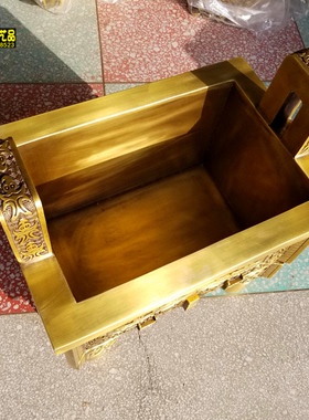 招财进宝黄铜镇宅摆件四方鼎