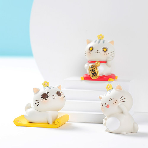 可爱猫咪摆件小号招财猫创意治愈办公桌工位装饰车载饰品送女朋友 - 图2
