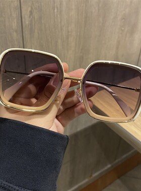 速发2020新款复古大框方形茶抗太街拍大脸色UV太