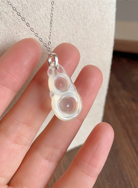 天然高冰白玉髓葫芦吊坠