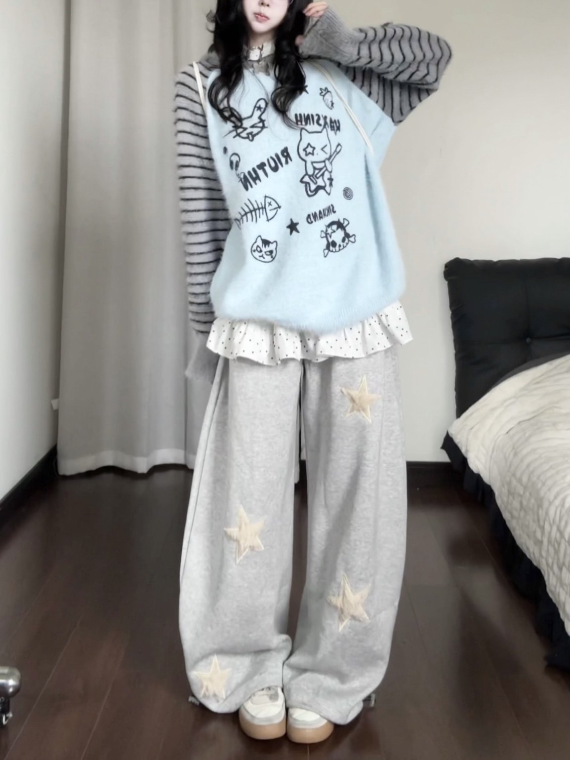 咖喱人星星刺绣卫裤女秋冬新款宽松显瘦百搭休闲运动阔腿拖地长裤,淘宝优惠券,粉丝福利购,淘宝优惠卷