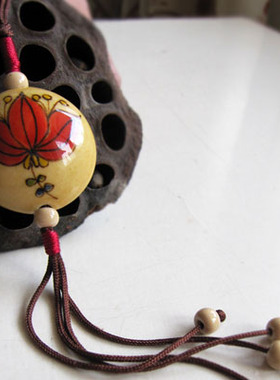 手绘镂空长款现货陶瓷毛衣链推荐