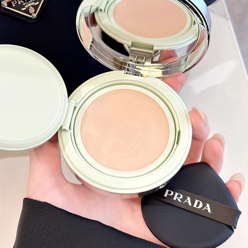 Prada普拉达2025春季新品尼龙气垫 遮瑕持久不脱妆滋润LC5 LN5 - 图3