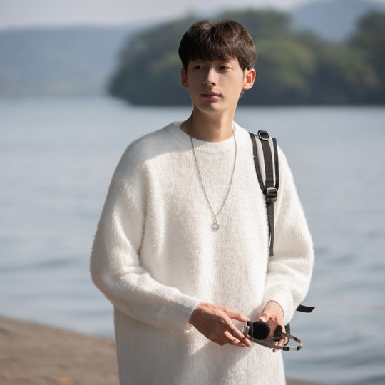 Round neck long sleeve mink velvet sweater for men and women