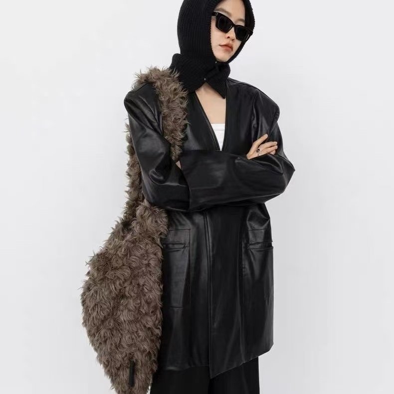 2024秋冬毛绒包弥赛亚少女毛毛单肩斜挎包流浪风大容量复古托特包,淘宝优惠券,粉丝福利购,淘宝优惠卷