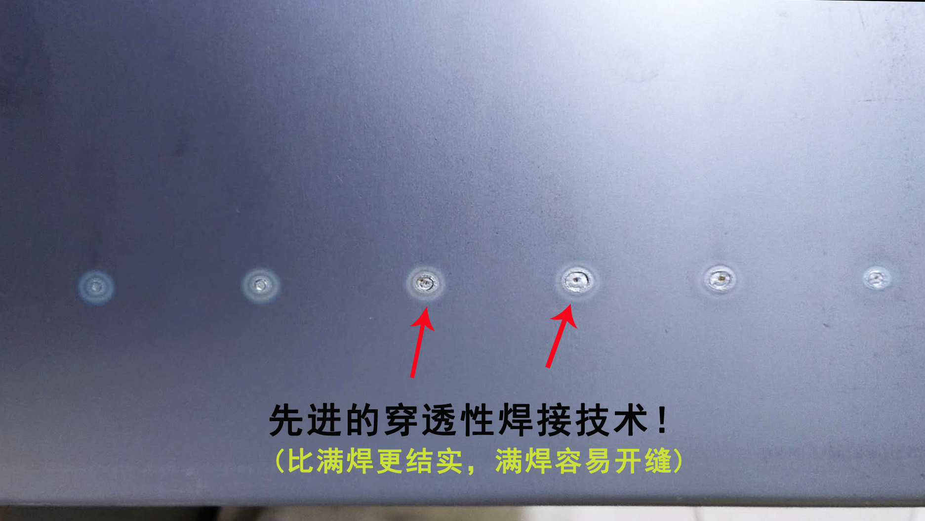 正宗新疆老式羊肉串烧烤炉户外焊接碳烤箱木炭加厚烧烤架子商家用 - 图2