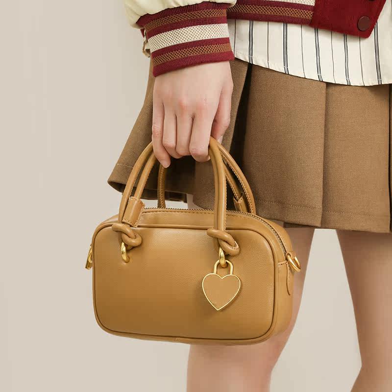 zya 2022新款潮百搭单肩小斜挎包 zya女士包袋