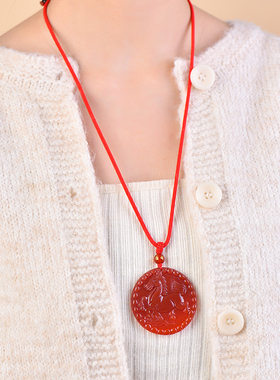 天然红玛瑙属马吊坠马到成功挂件