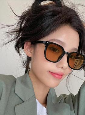 2022年新款墨镜女方形简单粗框茶色黄色半透男女潮复古太阳镜男