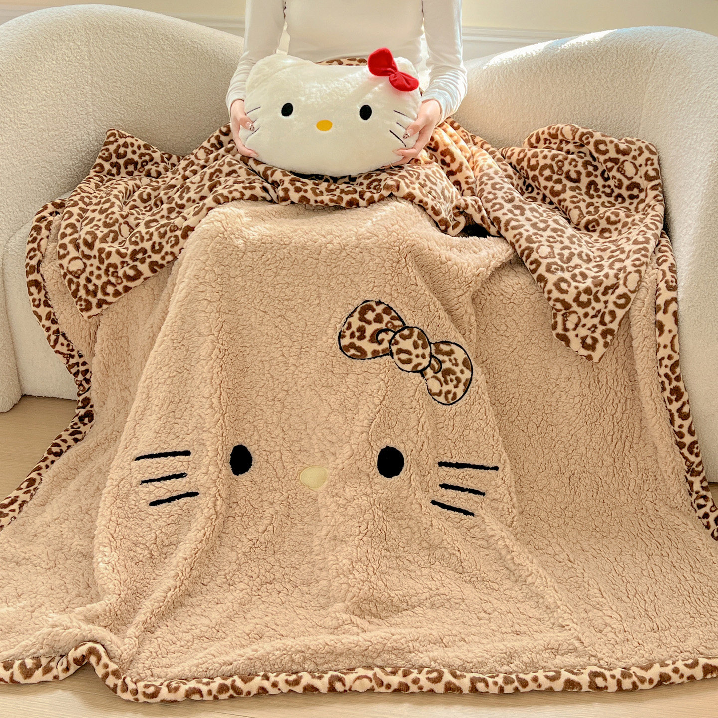美拉德豹纹牛奶绒毛毯2025新款冬办公室午睡小毯子羊羔绒沙发盖毯