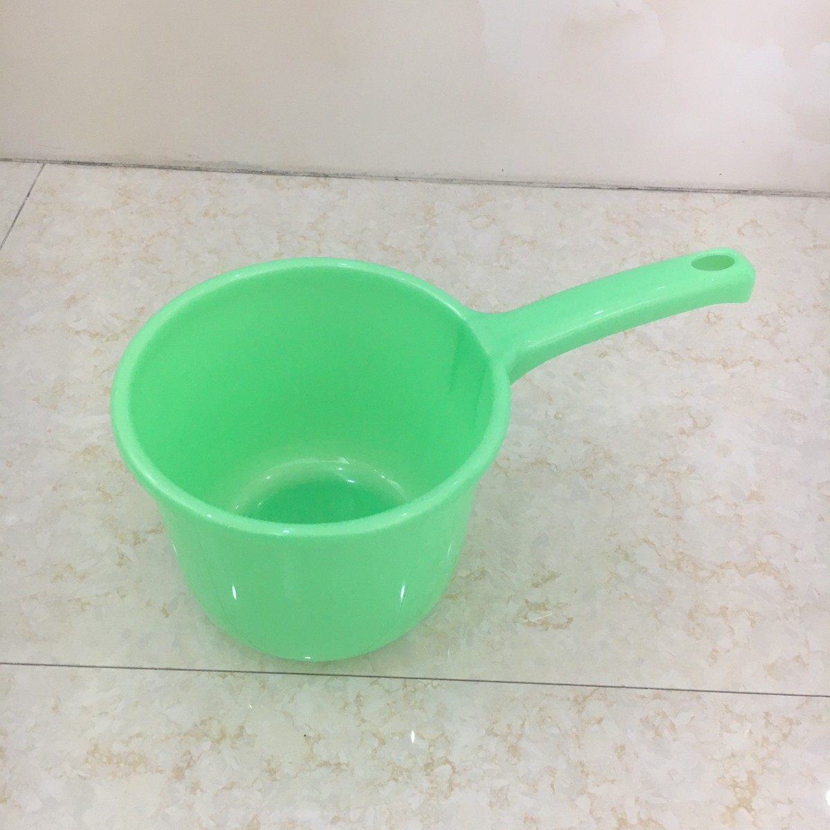 加厚水勺水瓢带挂孔塑料厕所厨房家用舀水壳漂流水瓢洗发水舀水漂,淘宝优惠券,粉丝福利购,淘宝优惠卷