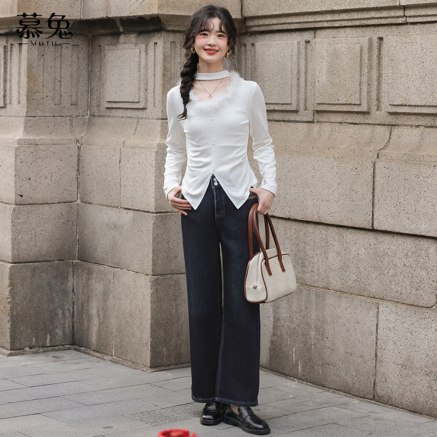 慕兔复古加绒直筒刺绣牛仔裤女2025冬季新款加厚高腰显瘦阔腿长裤,淘宝优惠券,粉丝福利购,淘宝优惠卷