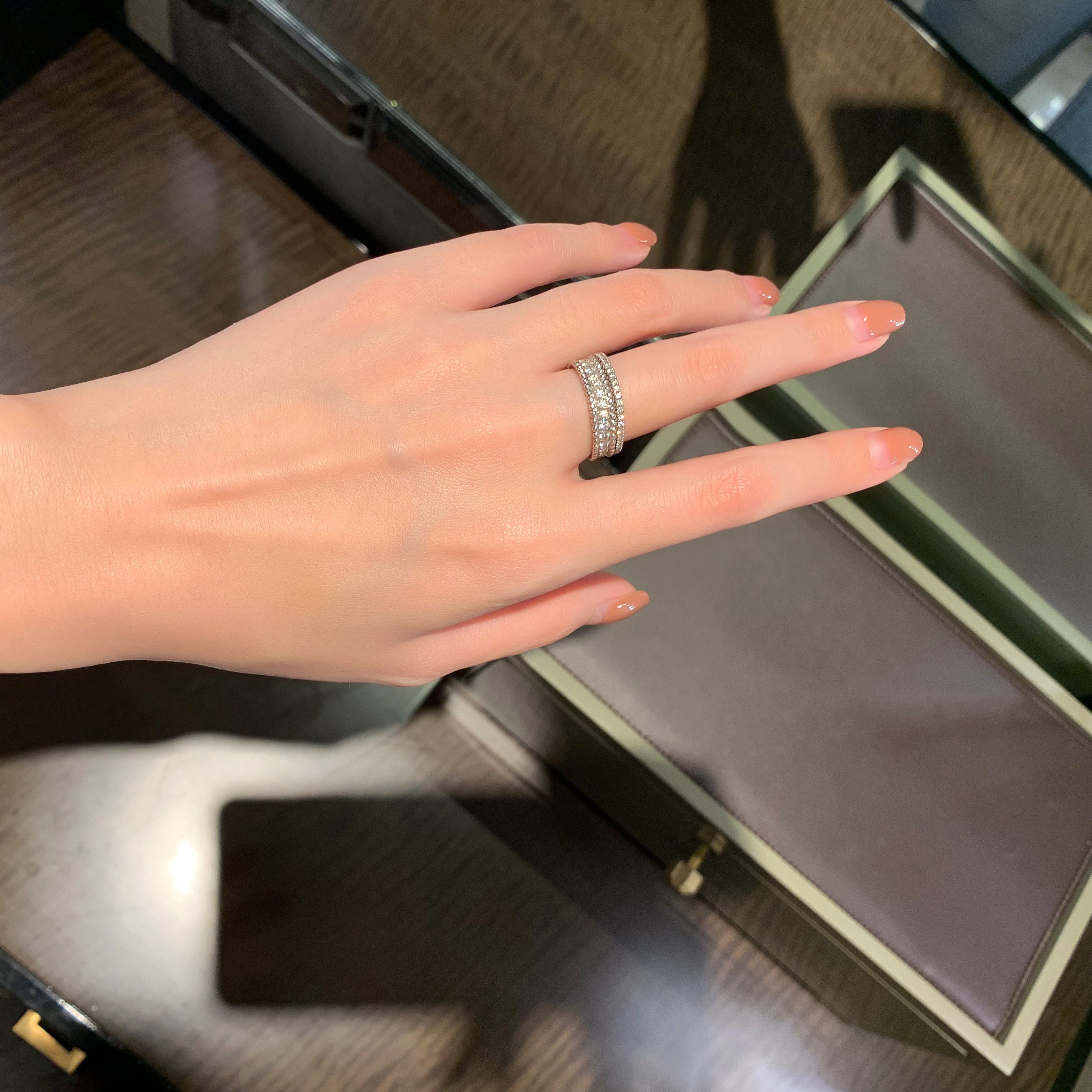 闪到心里啦 镶钻指环叠带戒指 bling 葡萄妈 studiolee 简约轻奢 闪到心里啦 镶钻指环叠带戒指 bling 葡萄妈 studiolee 简约轻奢