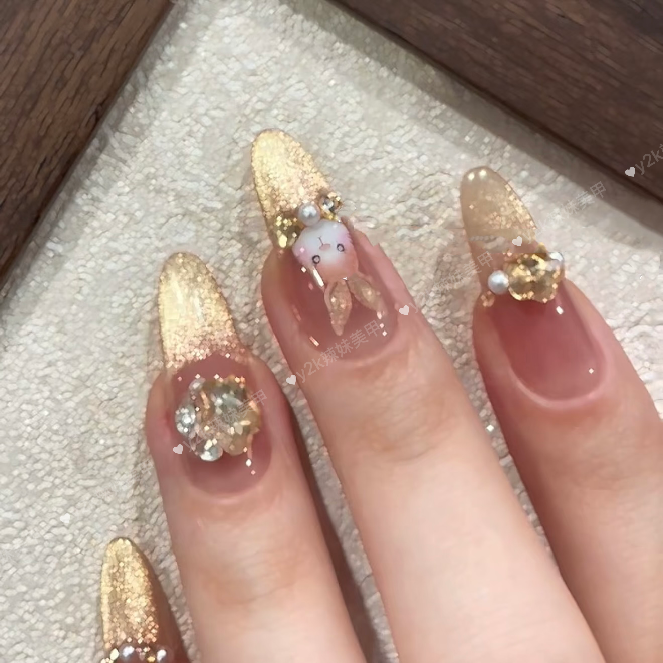 【金兔来财】手工穿戴甲金色猫眼可爱兔子温柔仙气法式碎钻美甲贴,淘宝优惠券,粉丝福利购,淘宝优惠卷