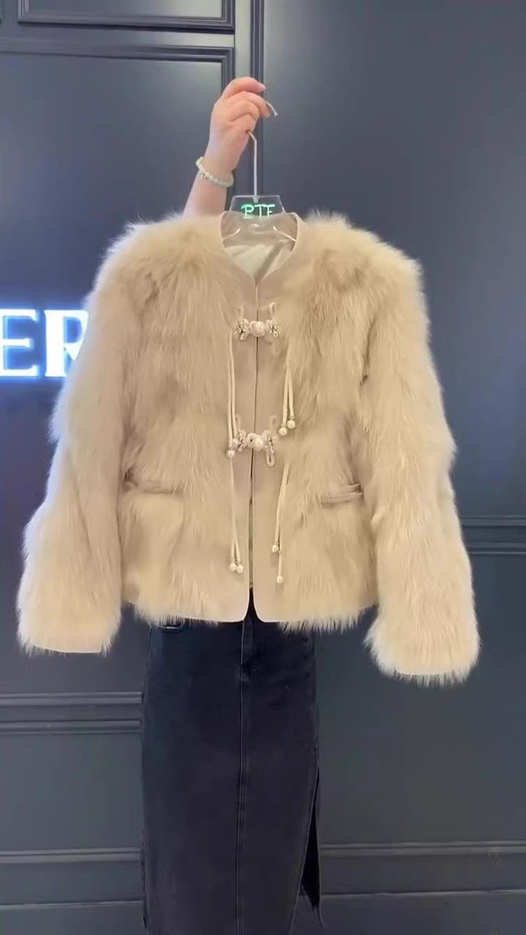冬季新中式国风轻奢气质高级感仿狐狸毛皮草女小香风皮毛一体外套,淘宝优惠券,粉丝福利购,淘宝优惠卷